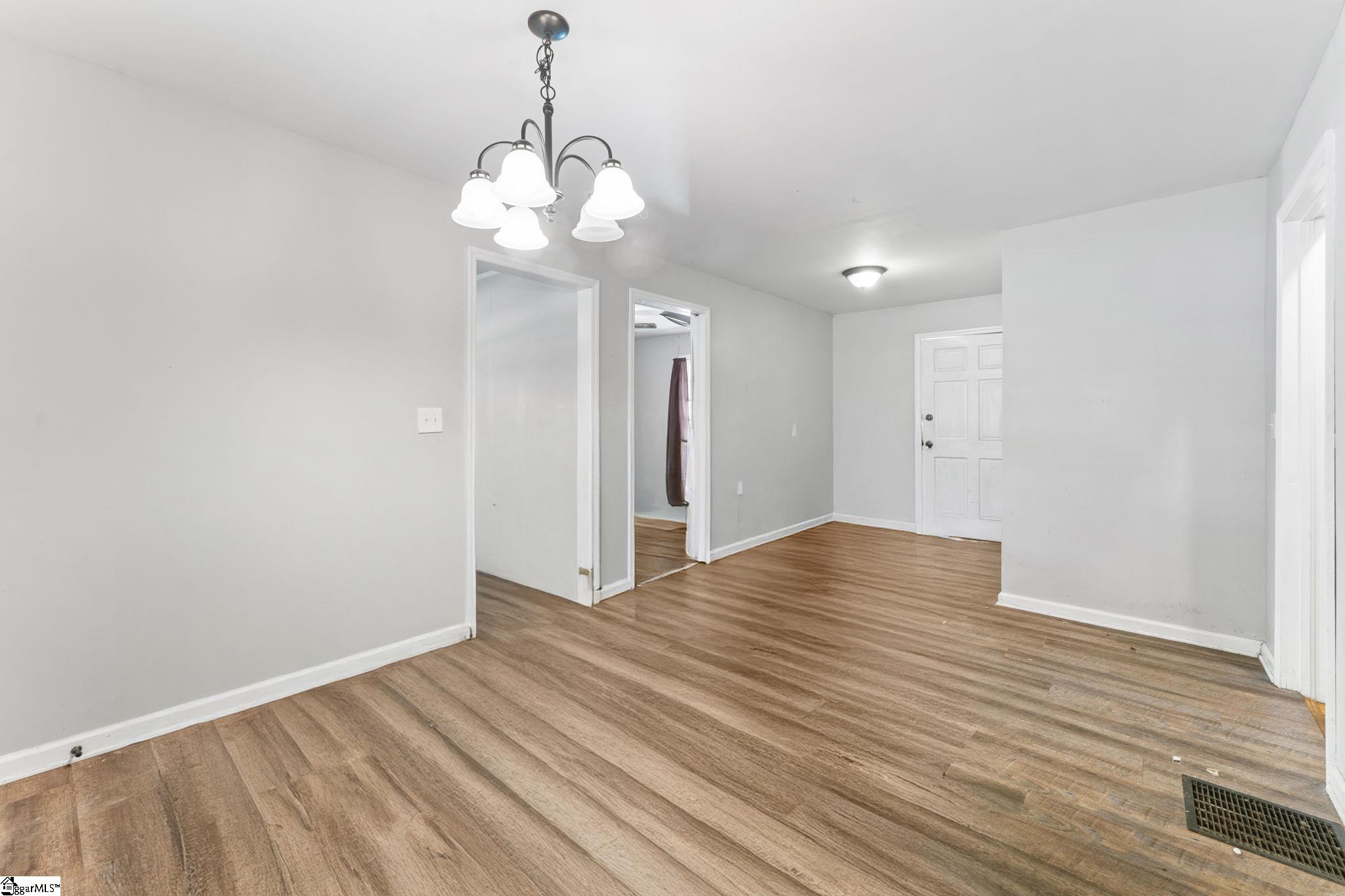 805 Cooley Bridge Road Pelzer, SC 29669 - Photo 8 of 27