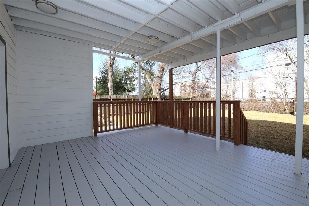 4445 Rusk Street Houston, TX 77023 - Photo 19 of 50 Unit #1 private patio.