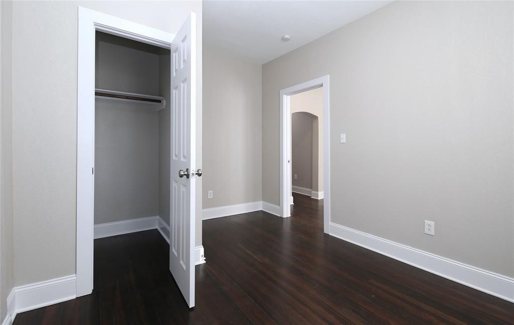 4445 Rusk Street Houston, TX 77023 - Photo 34 of 50 Unit #3 second bedroom.