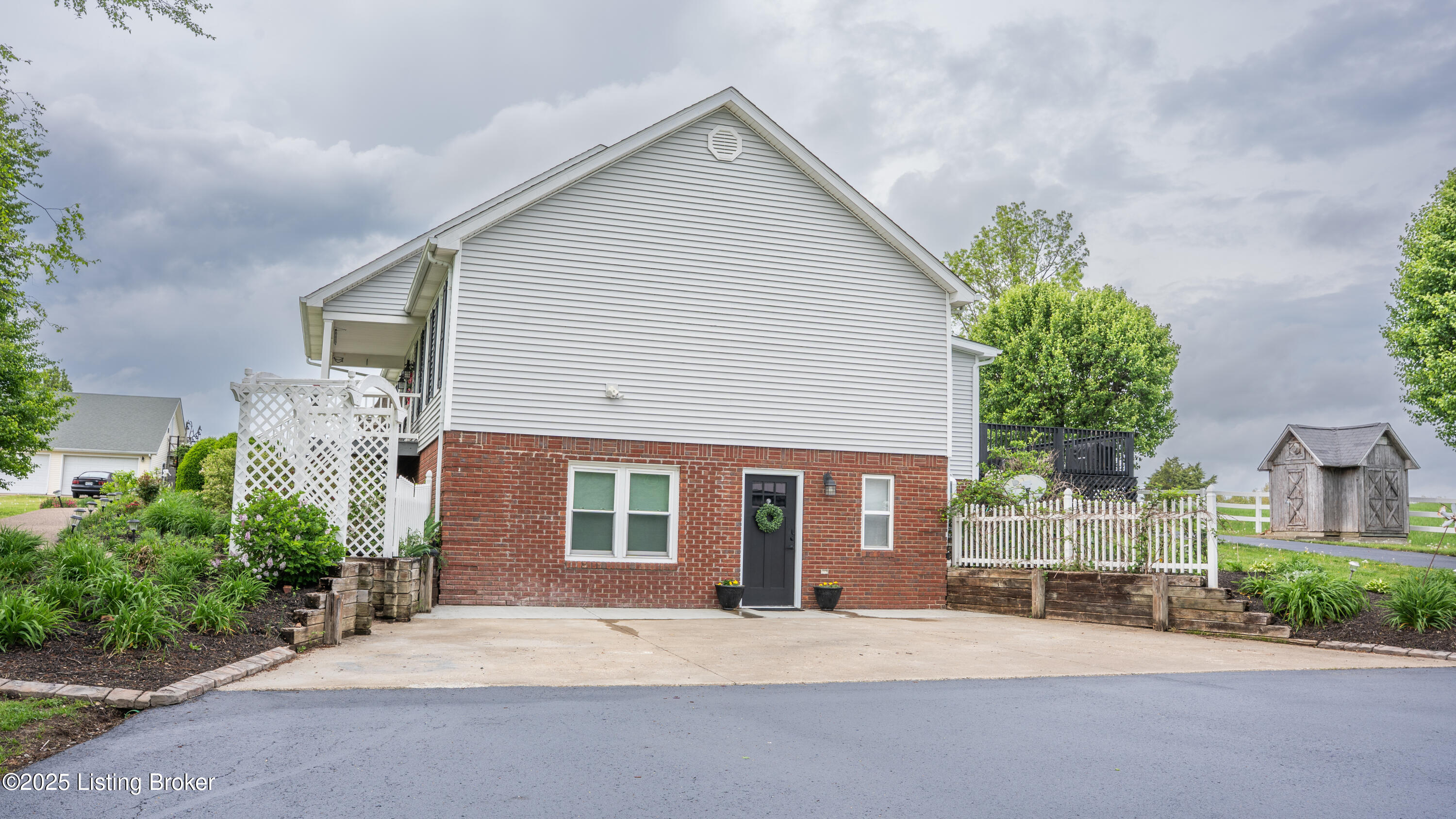 1264 Ray Priddy Road Leitchfield, KY 42754 - Photo 36 of 40 DSC04554