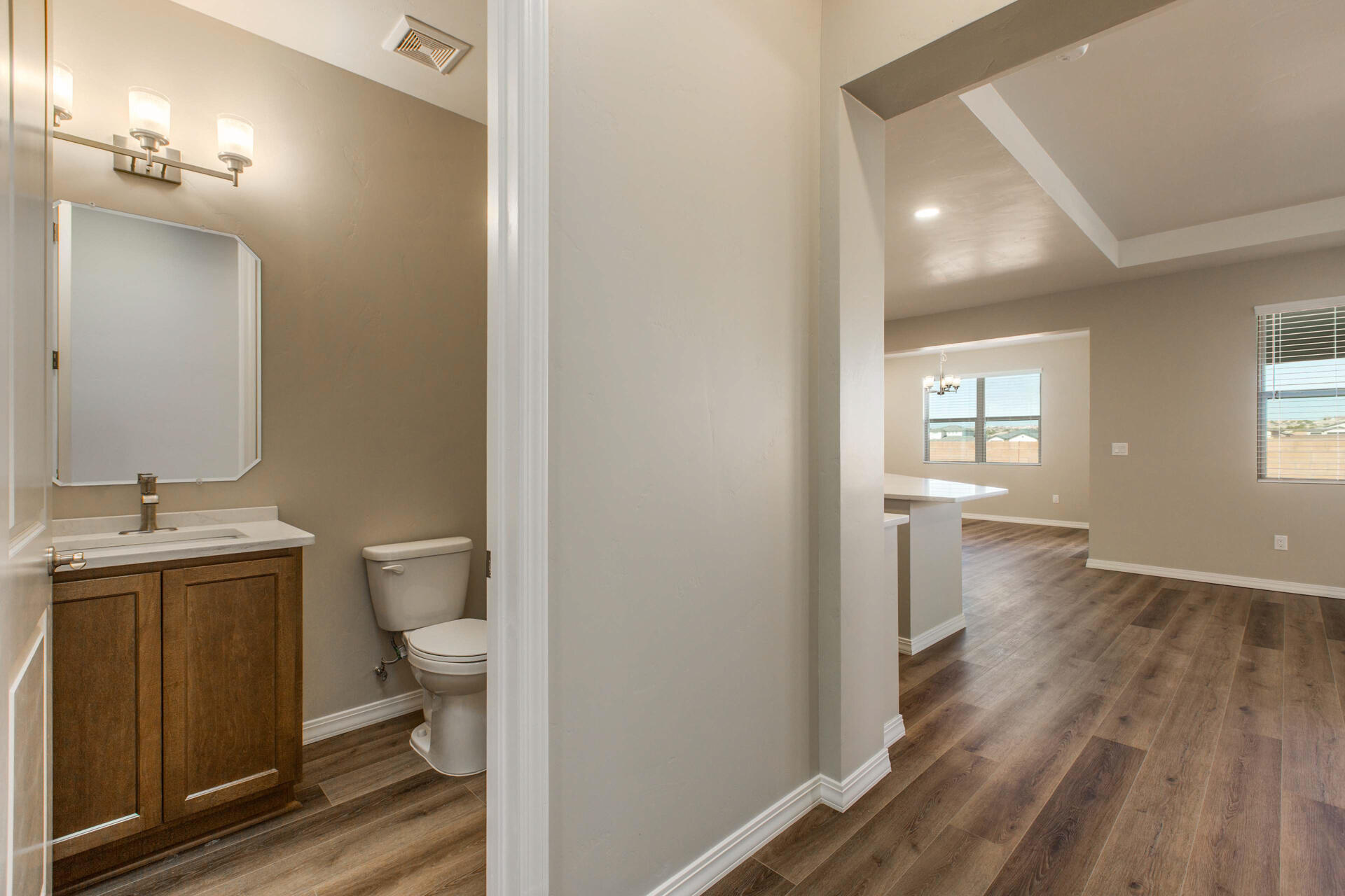 6929 Archer Road Northeast Rio Rancho, NM 87144 - Photo 4 of 27 Gallery Image 4
