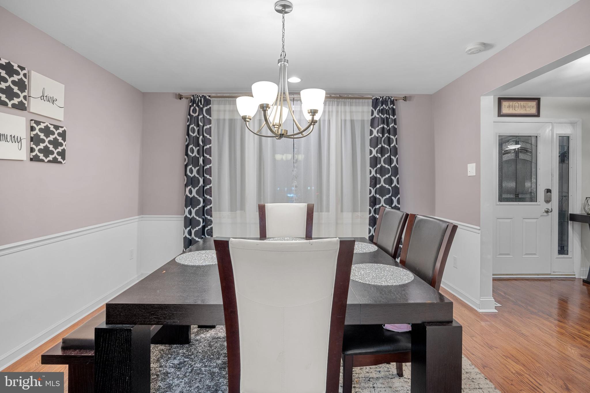 83 Rotterdam Road North Holland, PA 18966 - Photo 22 of 34 Dining Room