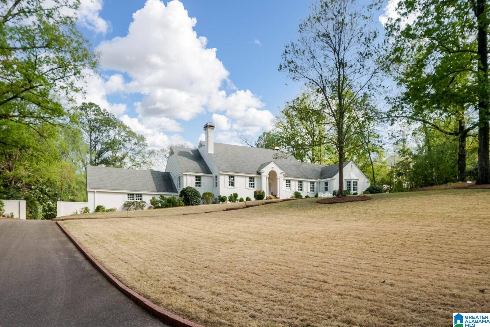 3258 Dell Road Birmingham, AL 35223 - Photo 2 of 52