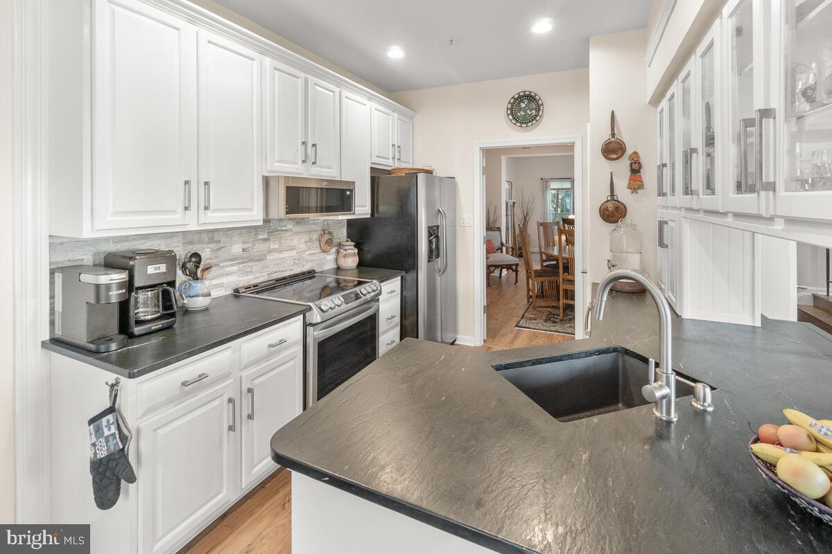 2207 Parish Lane Frederick, MD 21701 - Photo 10 of 65