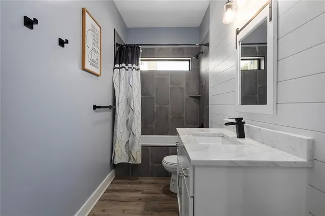 $889,000 | 816 Eve Orchid Drive, Greenwood, MO 64034