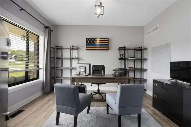 $889,000 | 816 Eve Orchid Drive, Greenwood, MO 64034