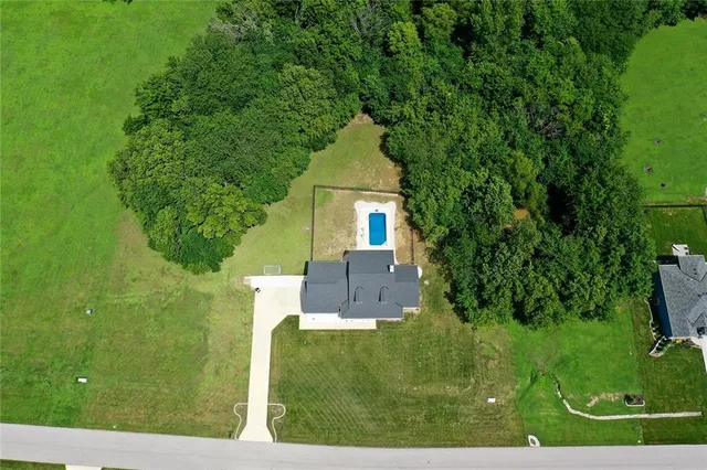 $889,000 | 816 Eve Orchid Drive, Greenwood, MO 64034