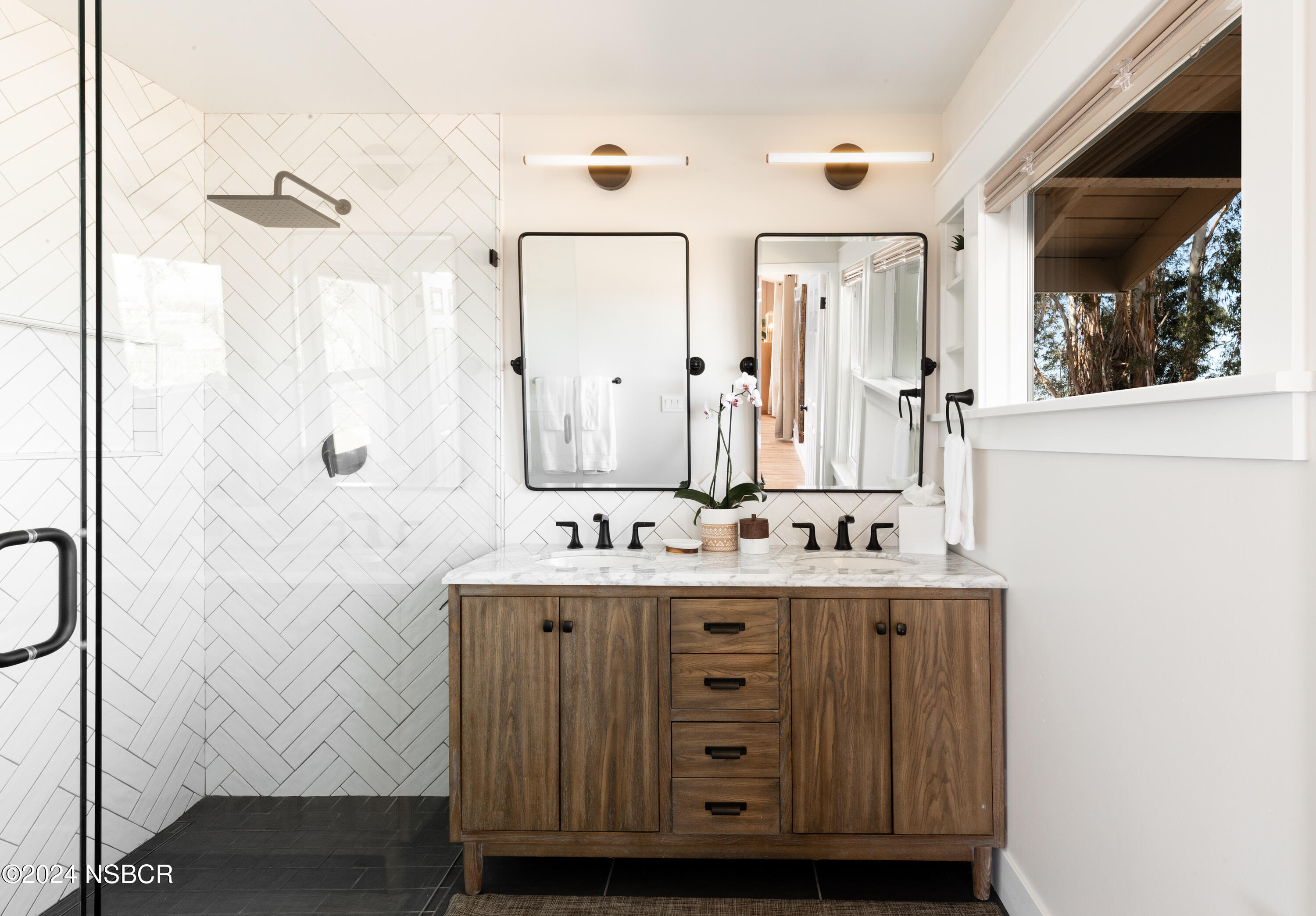 Undisclosed Address Solvang, CA 93463 - Photo 10 of 29 Deboem (11)