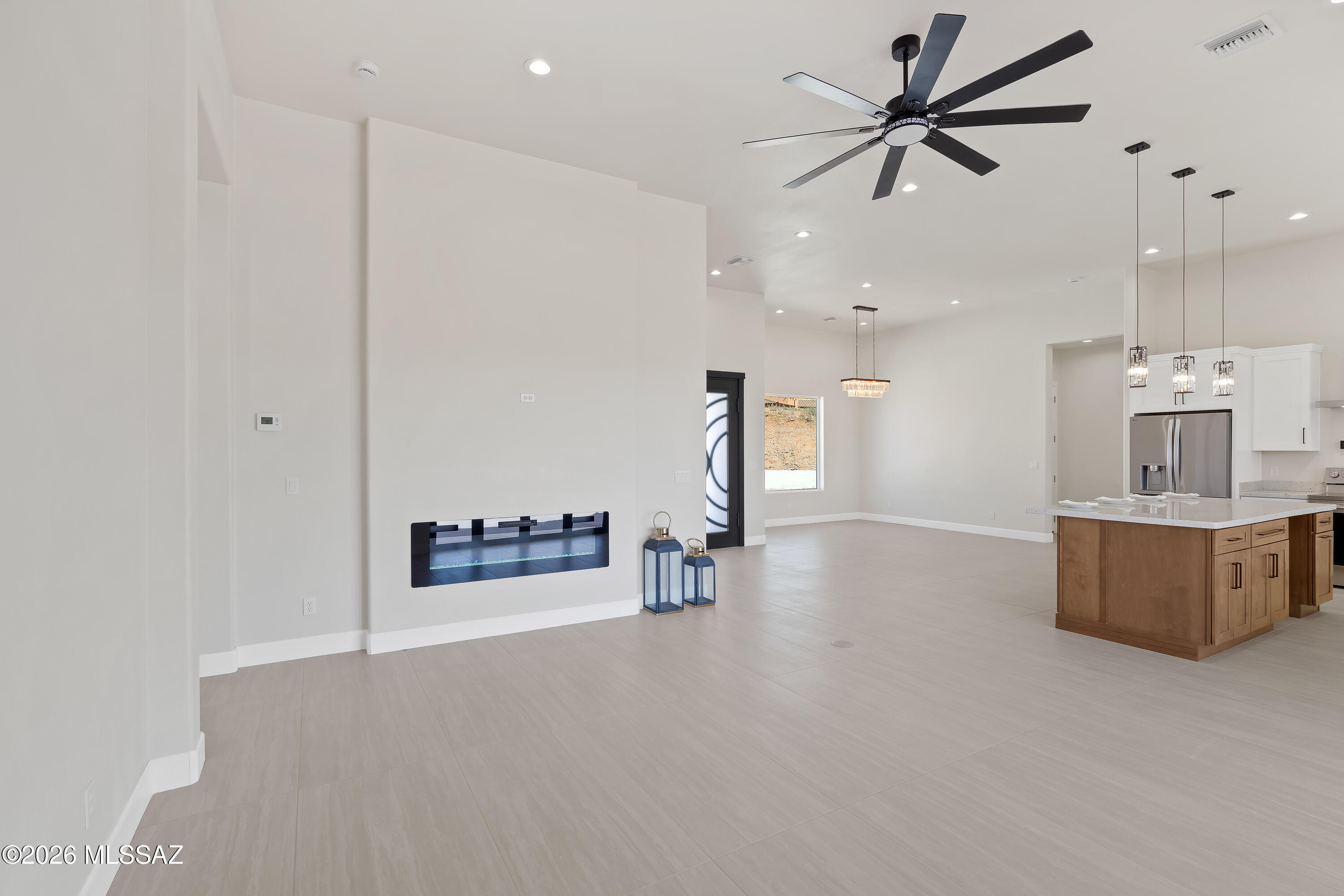 551 Camino Kansas Rio Rico, AZ 85648 - Photo 25 of 50 2 Interiors-20