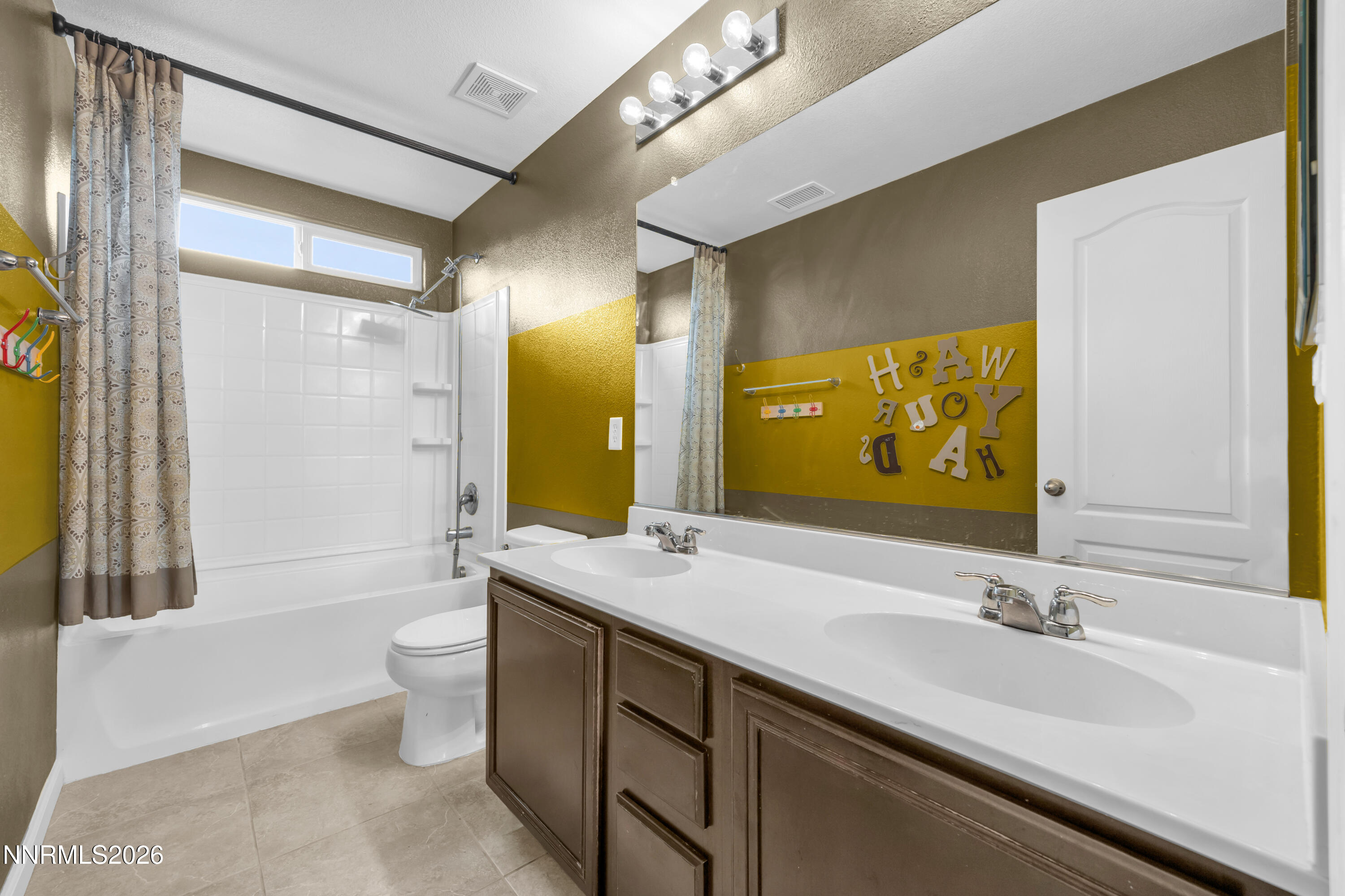 545 Pesaro Way Reno, NV 89521 - Photo 24 of 43 42_img_0185