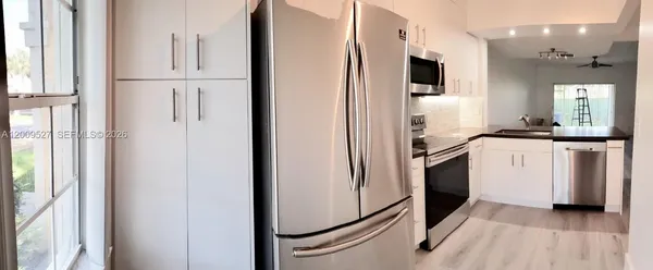 $2,650 | 16691 Hemingway Drive, Unit 16691, Weston, FL 33326