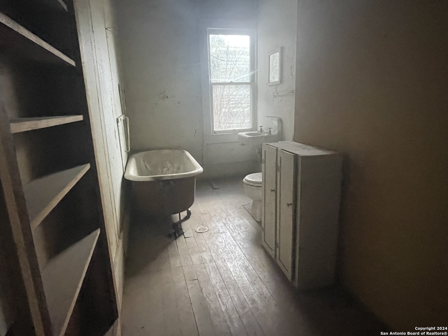 0 3rd Street Leakey, TX 78873 - Photo 5 of 8