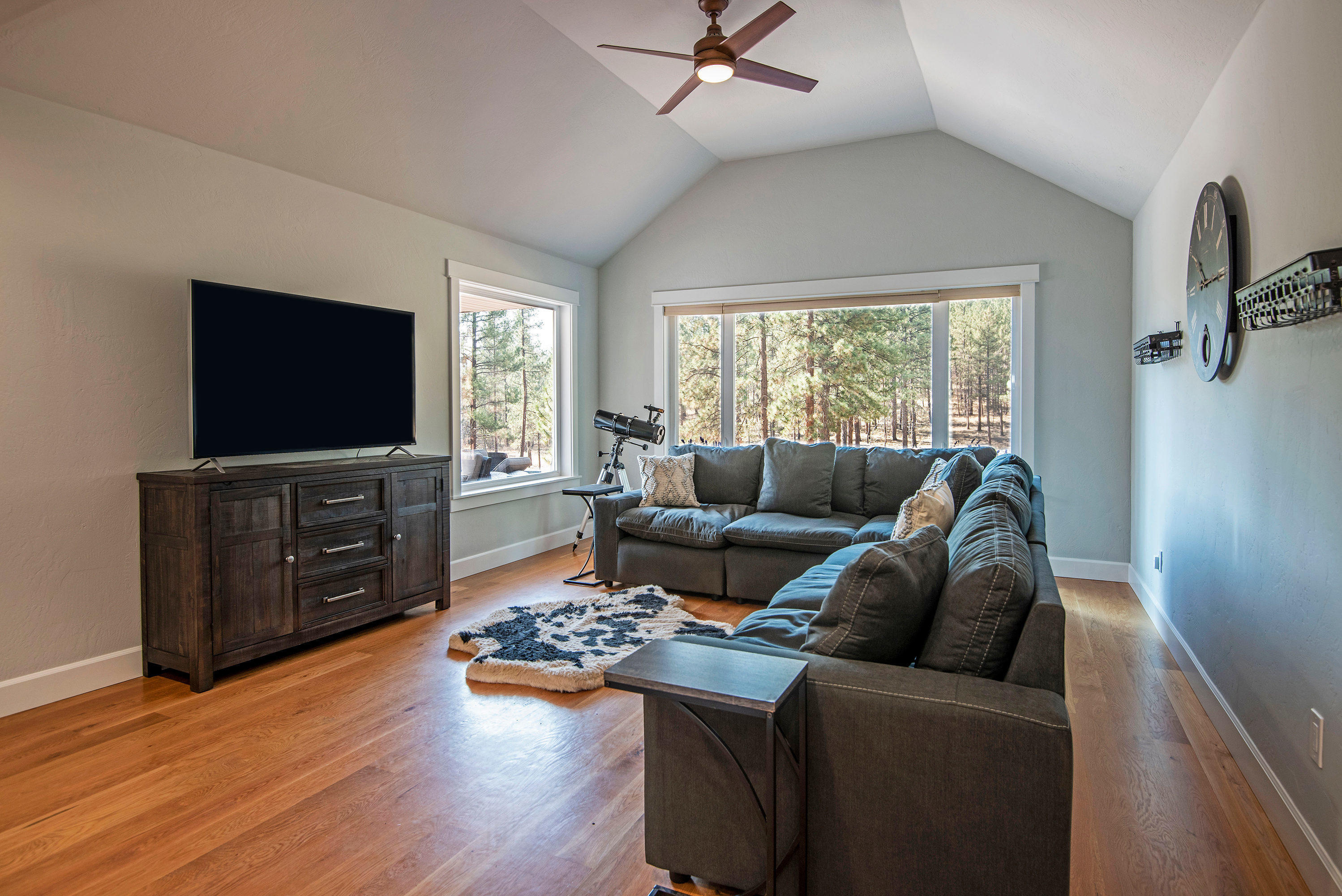 17090 Wilt Road Sisters, OR 97759 - Photo 9 of 41 9