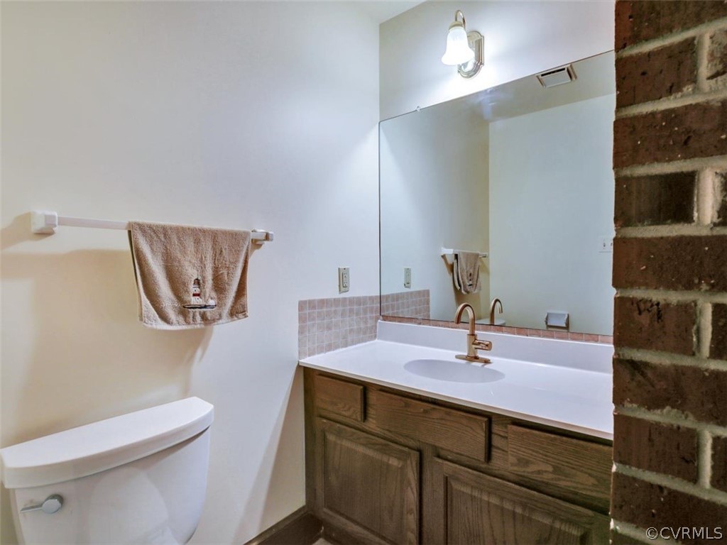 2755 Pilkington Road Powhatan, VA 23139 - Photo 15 of 37 Gallery Image 15