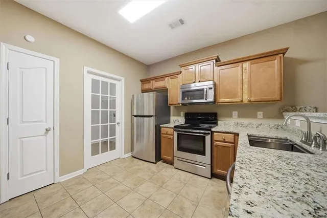 $2,200 | 3834 Augustine Place, Rex, GA 30273