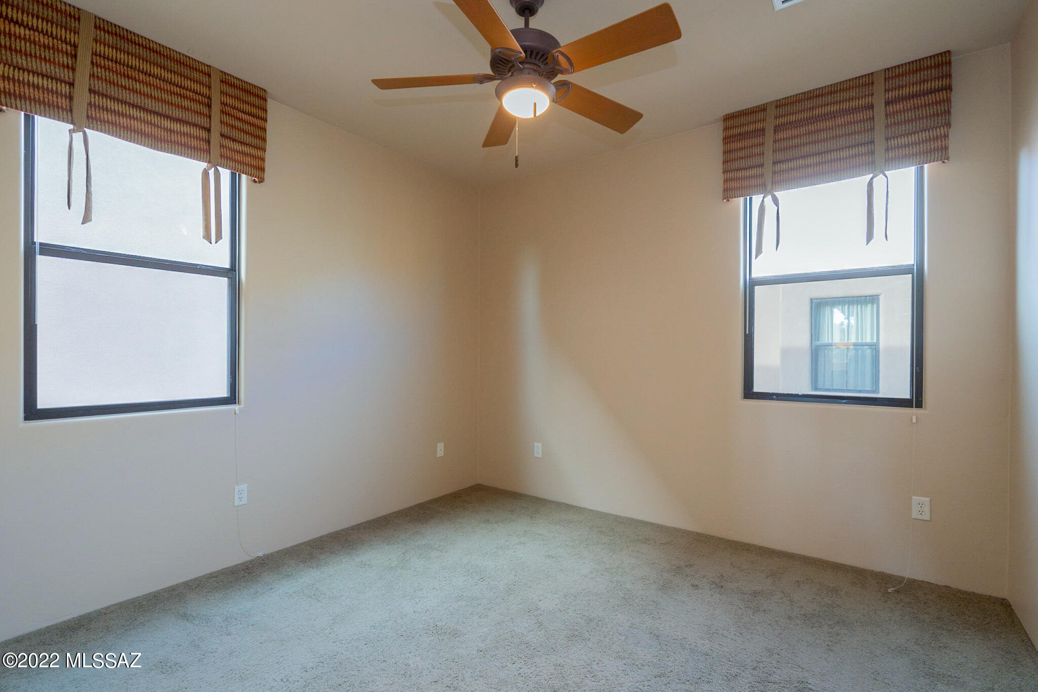 175 East Castlefield Circle Tucson, AZ 85704 - Photo 33 of 48