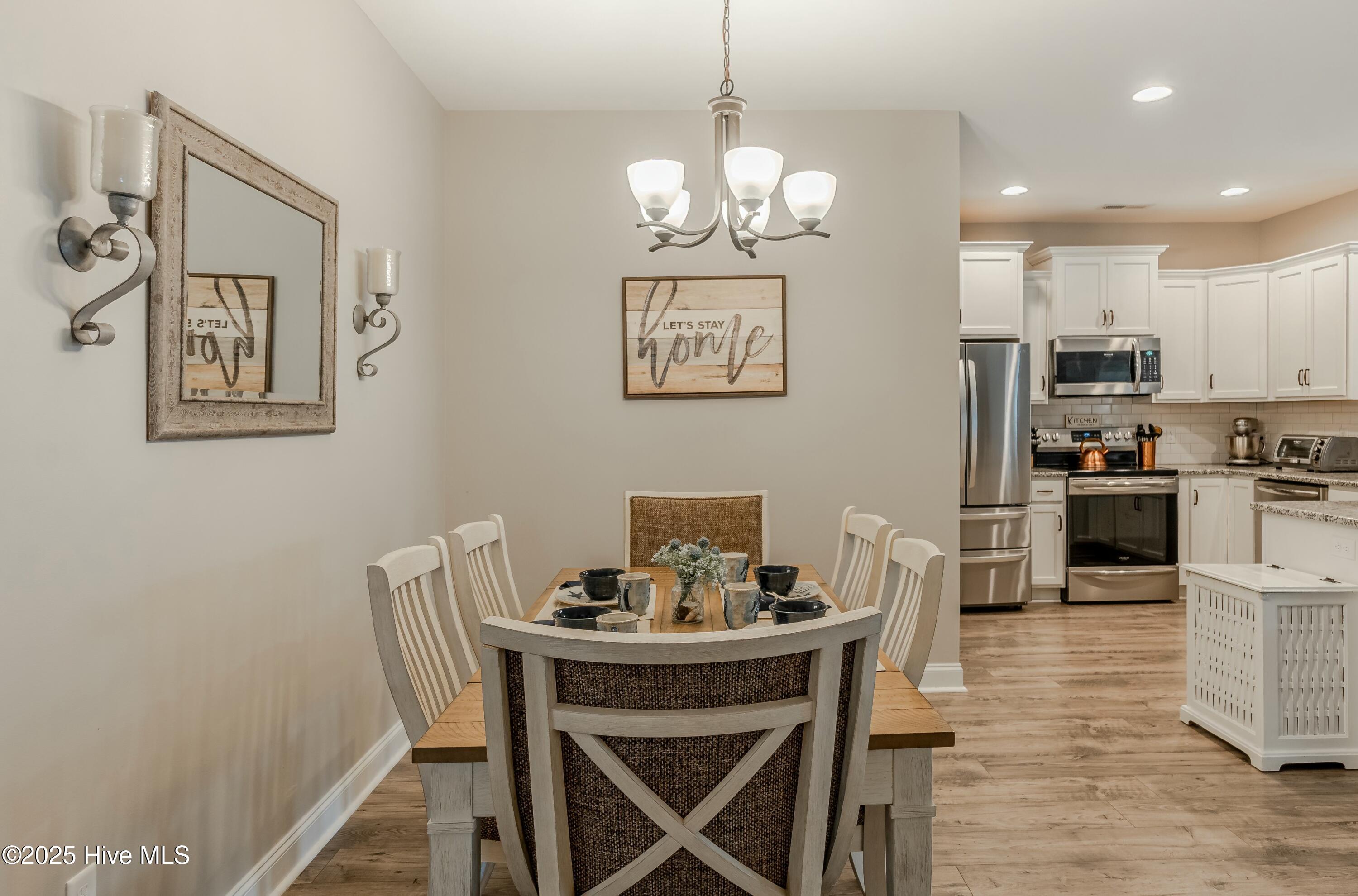 6461 Pinnacle Point Winnabow, NC 28479 - Photo 7 of 42 tempImageBGimt8