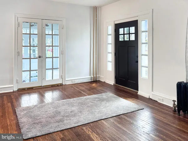 $3,100 | 221 Haddon Avenue, Collingswood, NJ 08108