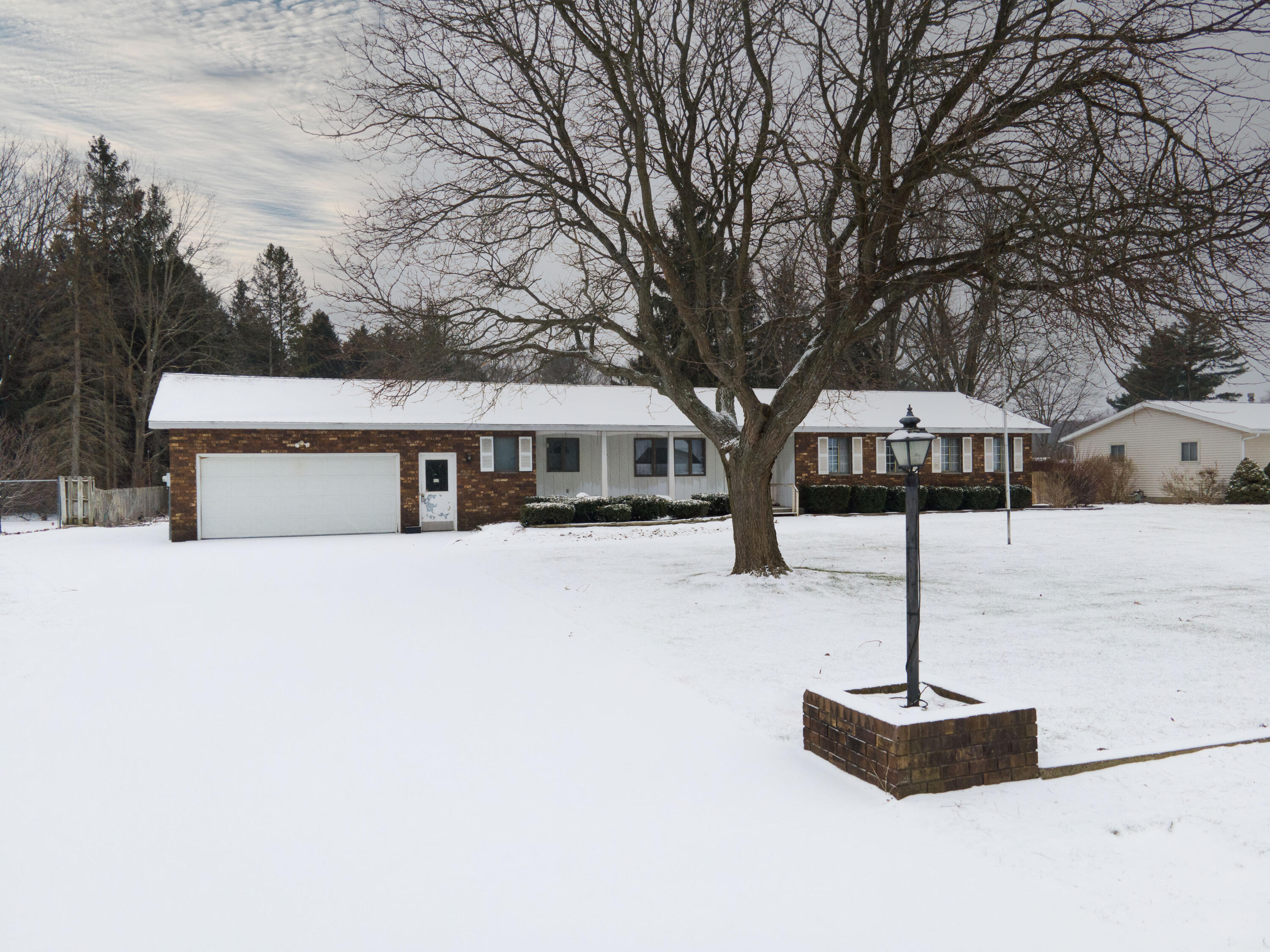 2251 Shettler Road Muskegon, MI 49444 - Photo 1 of 28 2. Exterior - Front - Center 1
