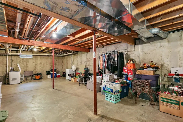 $254,900 | 201 West Hardanger Gate, Lee, IL 60530