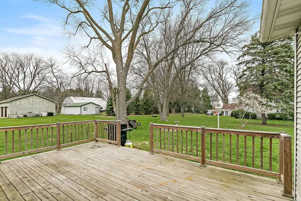 $254,900 | 201 West Hardanger Gate, Lee, IL 60530