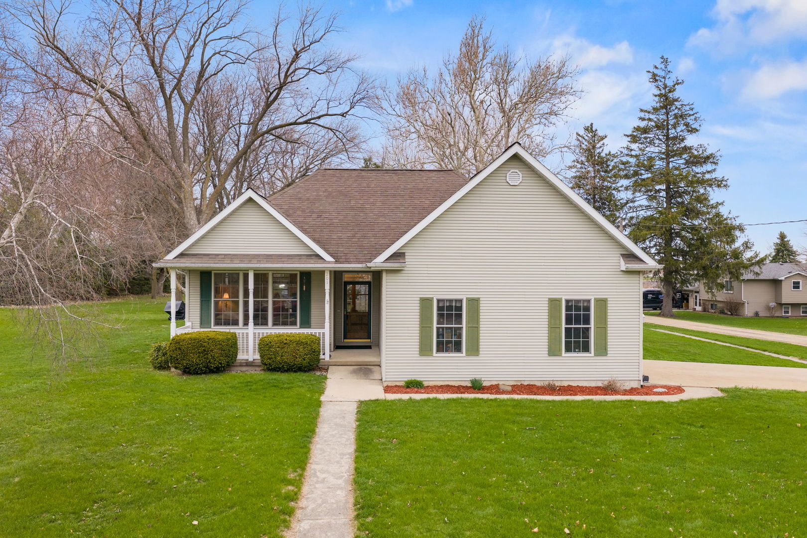 201 West Hardanger Gate Lee, IL 60530 - Photo 28 of 37 a view of a house with a yard and porch
