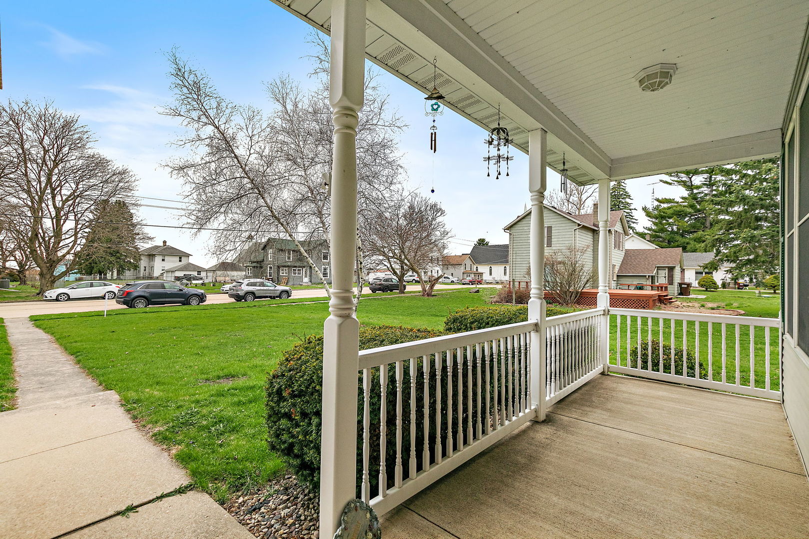 201 West Hardanger Gate Lee, IL 60530 - Photo 3 of 37 a view of a porch with a big yard