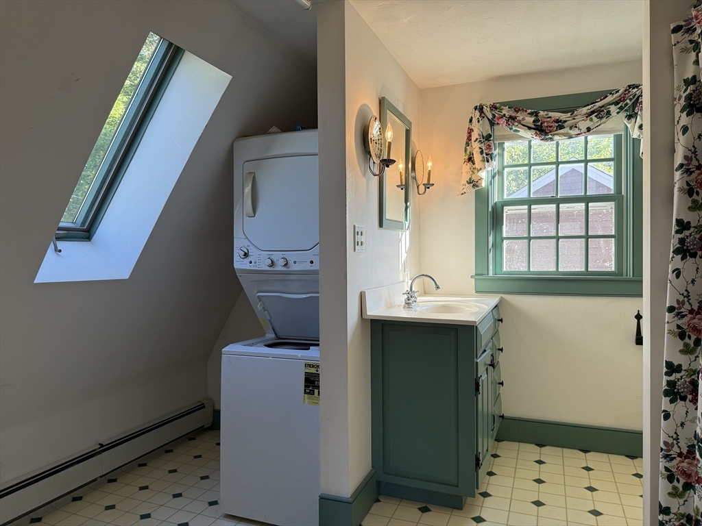 196 North Spencer Road Spencer, MA 01562 - Photo 27 of 41