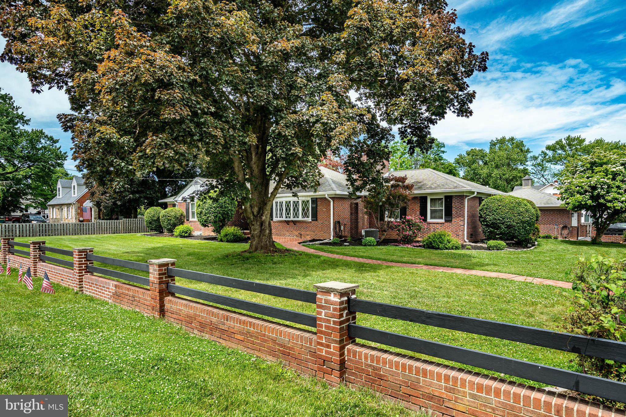 2207 Naamans Creek Road Boothwyn, PA 19061 - Photo 4 of 88