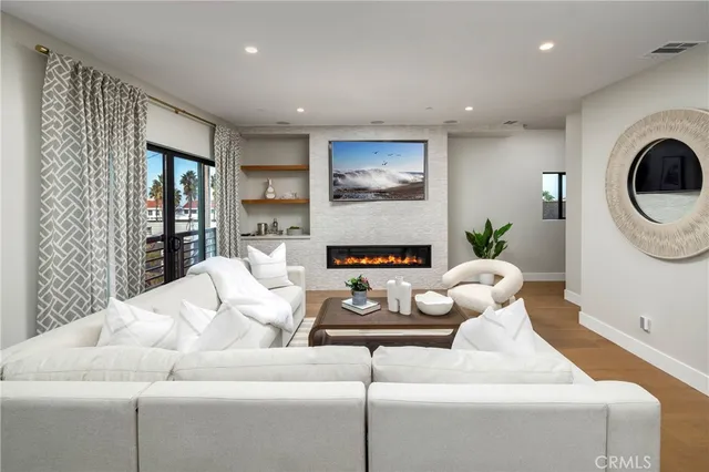 $2,425,000 | 16459 24th Street, Sunset Beach, CA 90742