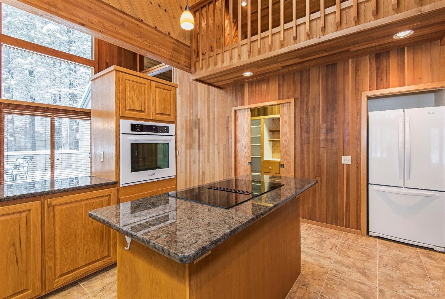 13365 Spirea Black Butte Ranch, OR 97759 - Photo 9 of 25 Additional Photo