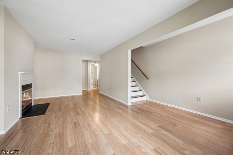 2902 Hemlock Place Bernards, NJ 07920 - Photo 8 of 41
