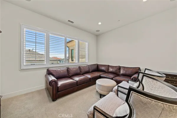 $12,500 | 52 Eider, Irvine, CA 92618