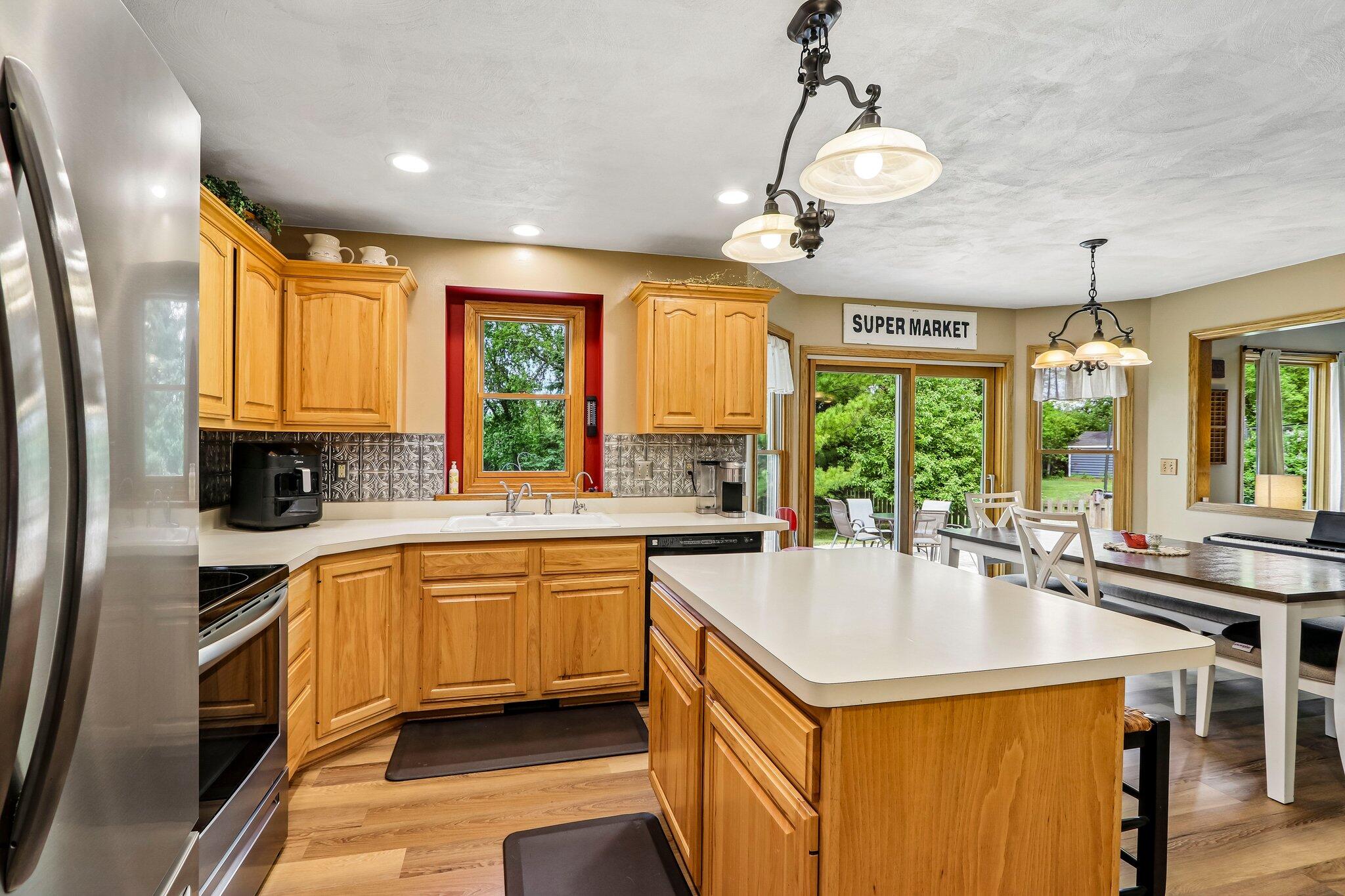 W5692 Sunset Ridge Road Walworth, WI 53184 - Photo 13 of 54 Kitchen