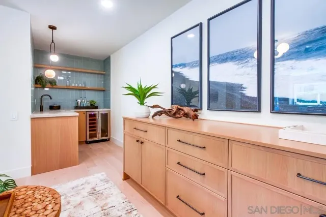 $1,889,000 | 2223 Camino Preciosa Sur, La Jolla, CA 92037