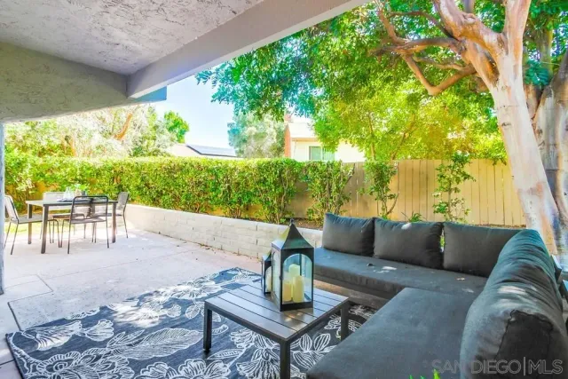 $1,895,000 | 2223 Camino Preciosa Sur, La Jolla, CA 92037