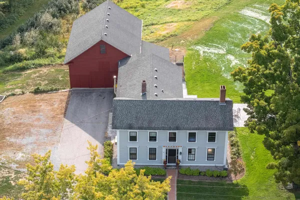 $1,025,000 | 61 Mountain Road, Concord, NH 03301