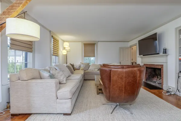 $1,025,000 | 61 Mountain Road, Concord, NH 03301