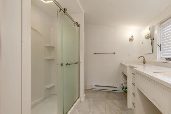 $1,025,000 | 61 Mountain Road, Concord, NH 03301