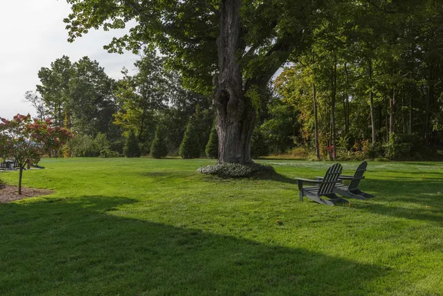 $1,075,000 | 61 Mountain Road, Concord, NH 03301