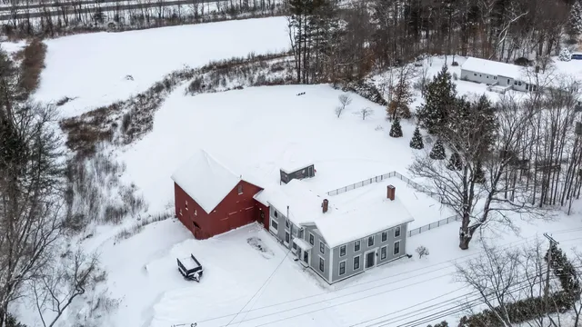 $1,025,000 | 61 Mountain Road, Concord, NH 03301