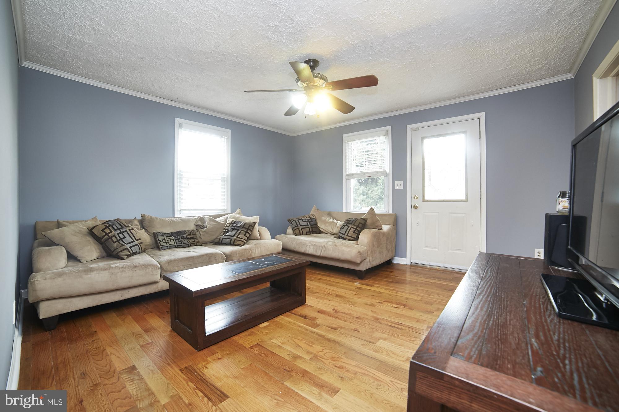 833 Martin Road Baltimore, MD 21221 - Photo 4 of 30 Bedroom