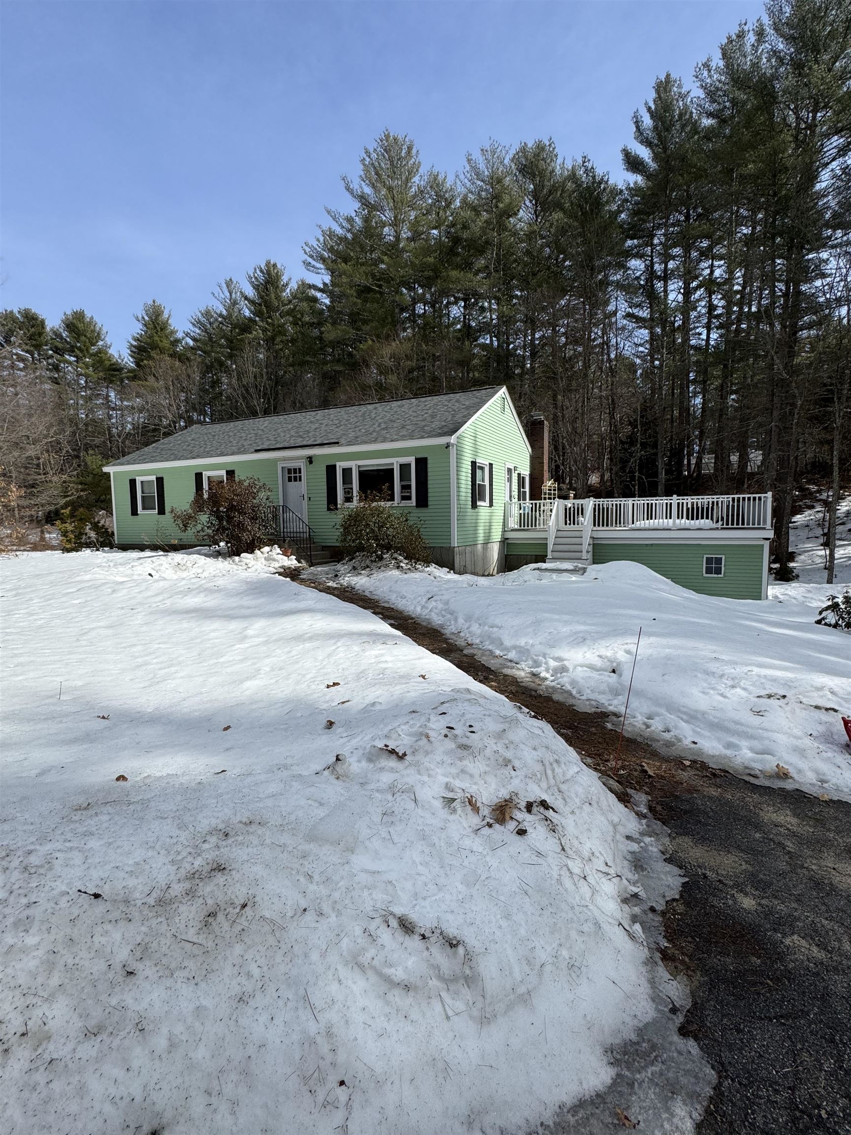 9 Bohanon Bridge Road Brookline, NH 03033 - Photo 2 of 26