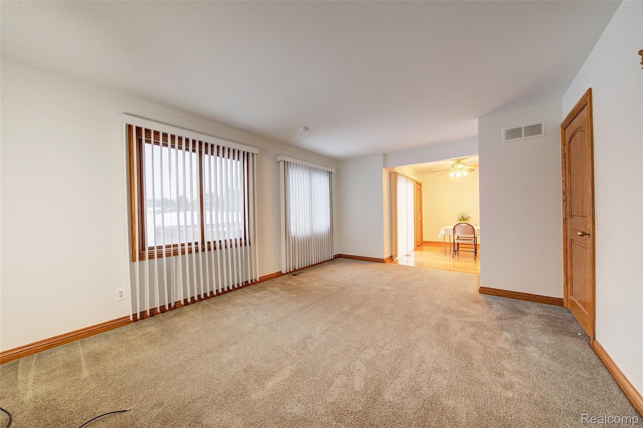 2237 Siboney Court, Unit 53 Rochester, MI 48309 - Photo 8 of 21