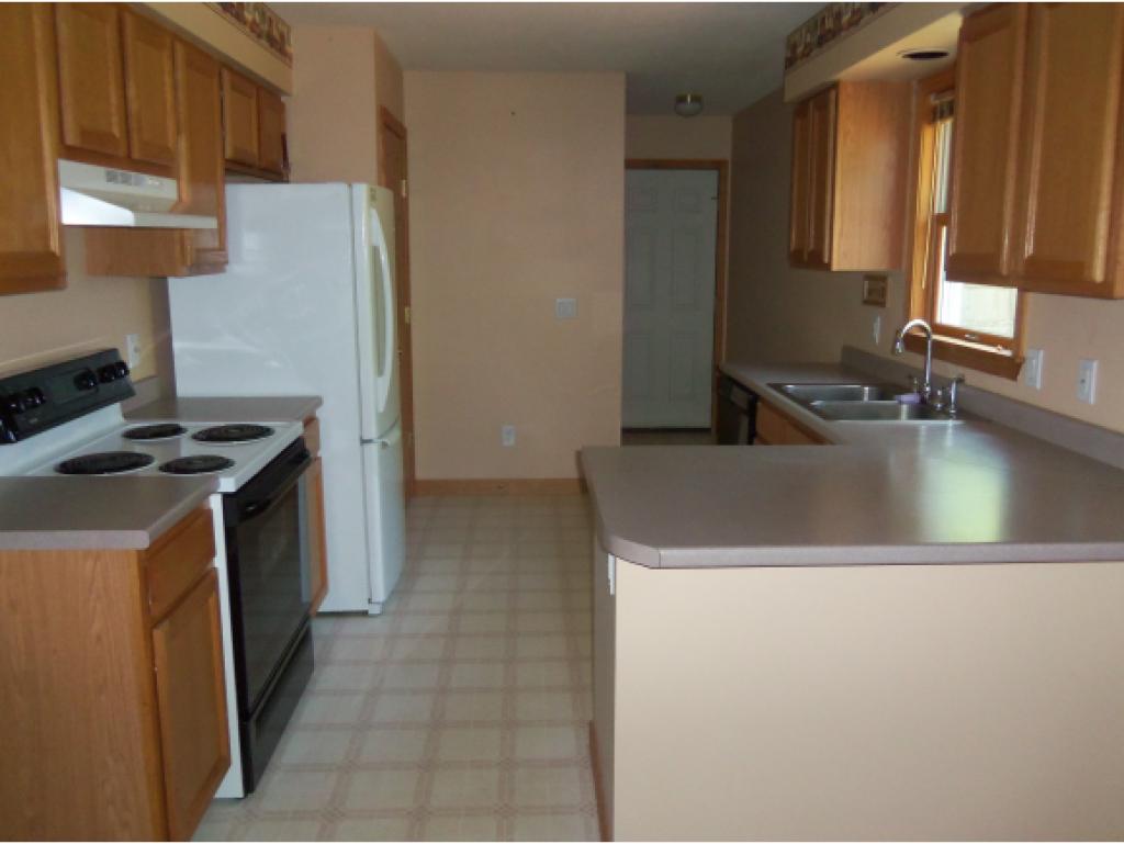 9 Echo Brook Road Rochester, NH 03839 - Photo 3 of 11