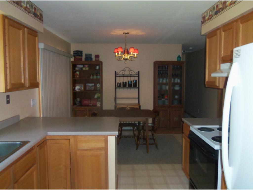 9 Echo Brook Road Rochester, NH 03839 - Photo 4 of 11