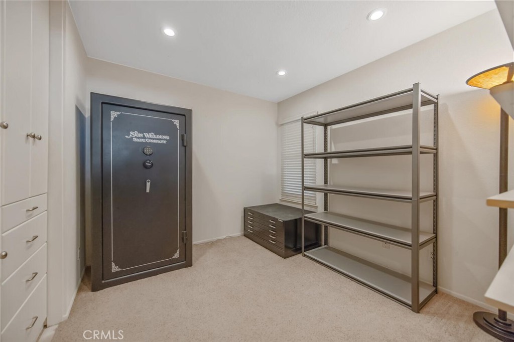 27864 Wakefield Road Castaic, CA 91384 - Photo 19 of 28