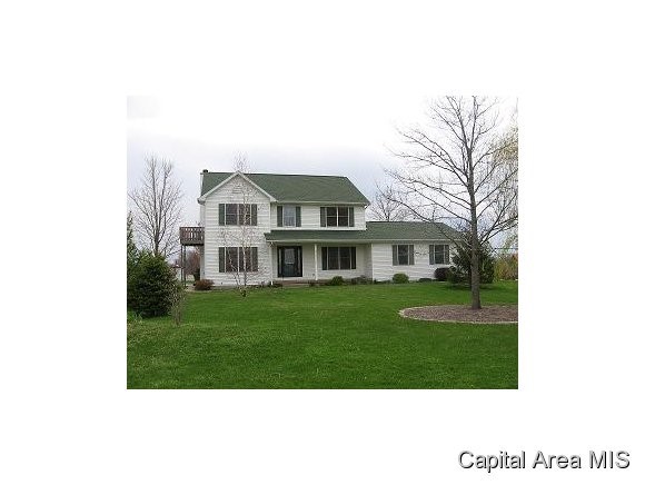 12540 Manning Road Glenarm, IL 62536 - Photo 1 of 8