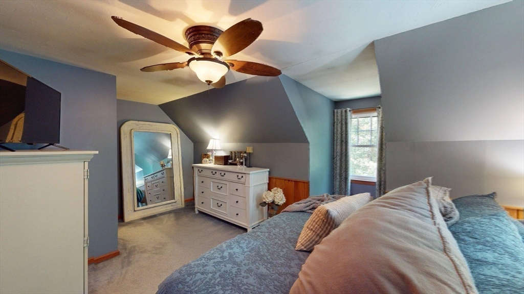 336 Maple Street Franklin, MA 02038 - Photo 15 of 28