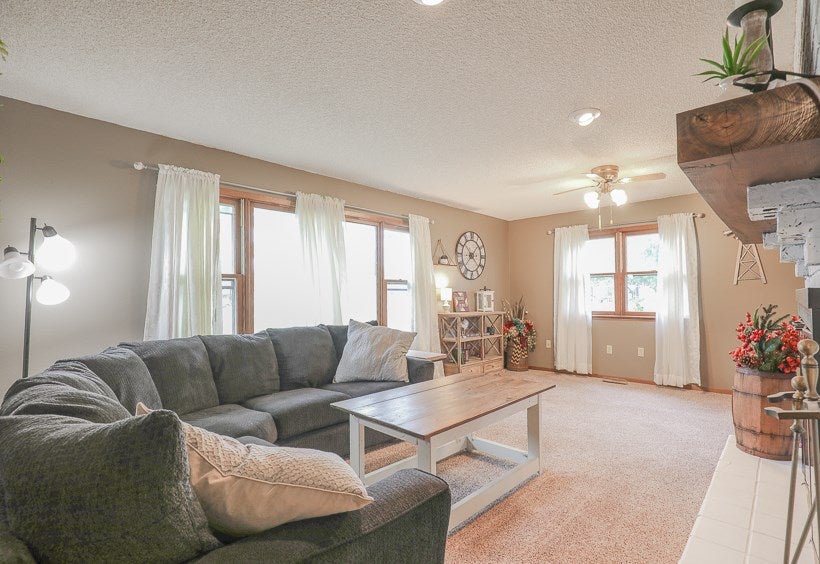 131 East Hickory Street Riverside, IA 52327 - Photo 7 of 31 Gallery Image 7